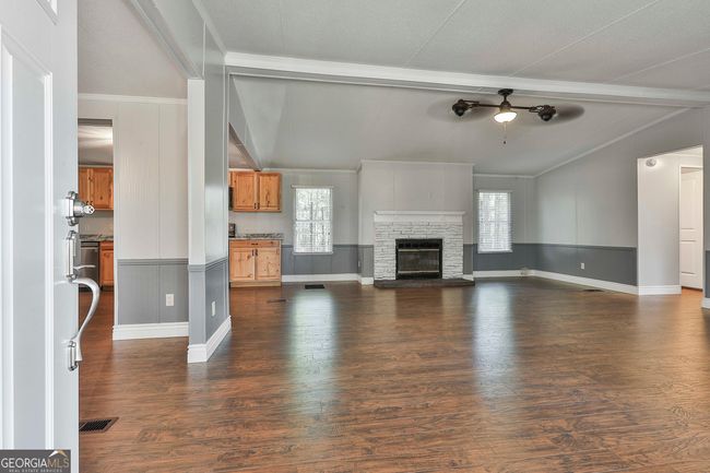 8444 Forrest Rd, House other with 3 bedrooms, 2 bathrooms and 2 parking in Grantville GA | Image 5