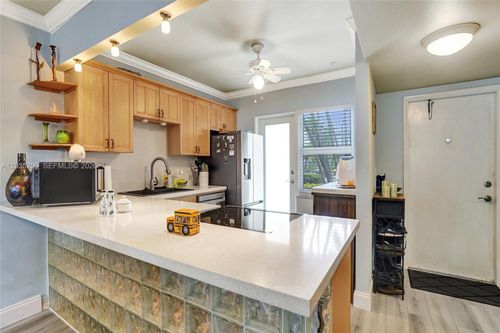 107-3181 Ocean Dr, Hallandale Beach, FL, 33009-7223 | Card Image