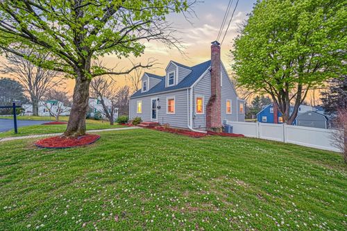 21 Birch St, Westwood, MA, 02090-1528 | Card Image