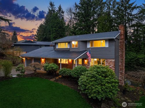 6612 129th Pl Se, Bellevue, WA, 98006-4041 | Card Image