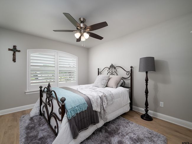 401 Meadows Ct, House other with 4 bedrooms, 3 bathrooms and null parking in Chandler TX | Image 24