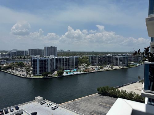 1725-3800 S Ocean Dr, Hollywood, FL, 33019-2927 | Card Image
