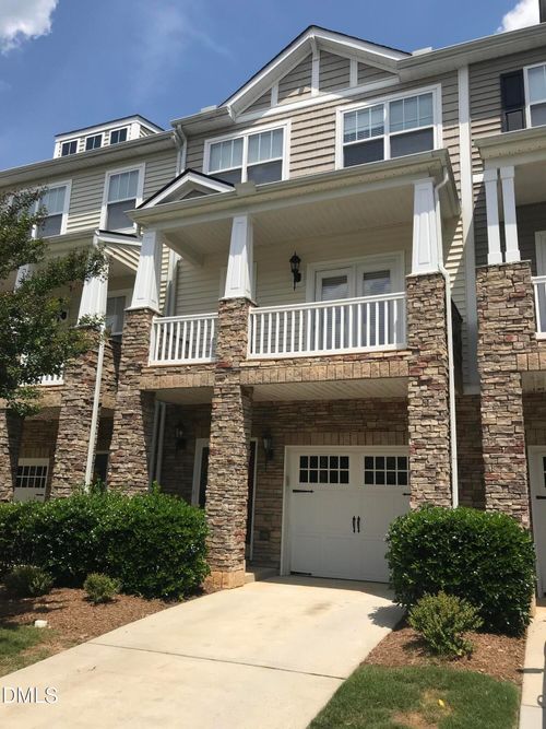 8032 Sycamore Hill Ln, Raleigh, NC, 27612-7181 | Card Image