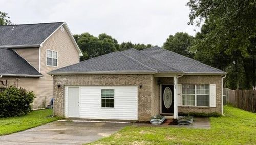 2457 Lakeview Dr S, Crestview, FL, 32536-9340 | Card Image
