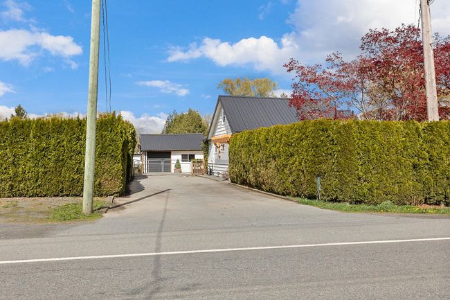 42739 Yarrow Central Road, House other with 3 bedrooms, 1 bathrooms and 6 parking in Yarrow BC | Image 35