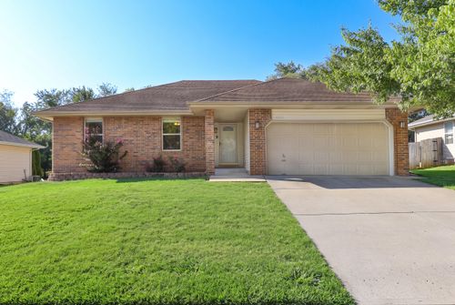 4230 W Madison Street, Springfield, MO, 65802 | Card Image