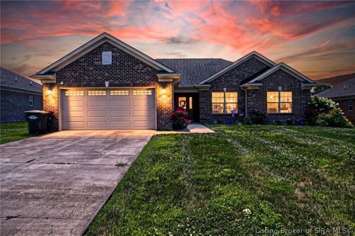 6406 Anna Louise Dr, Charlestown, IN, 47111-8795 | Card Image