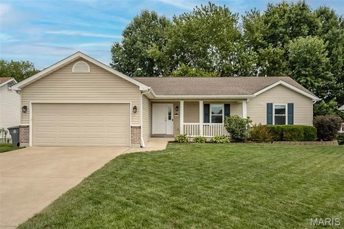7567 Cinnamon Teal Dr, O Fallon, MO, 63368-9625 | Card Image