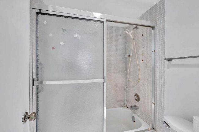 APT-302 - 9300 Lime Bay Blvd, Condo with 1 bedrooms, 2 bathrooms and null parking in Tamarac FL | Image 12