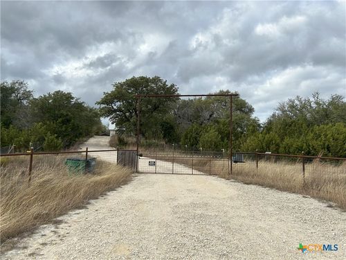 7050 Cr 101, Lampasas, TX, 76550 | Card Image