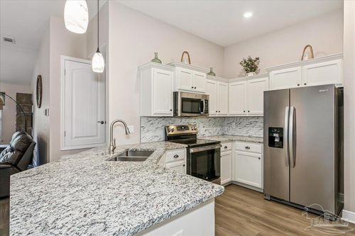 1891 Natures Way, Gulf Breeze, FL, 32563-7612 | Card Image