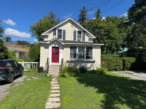 25 Oak St, South Glengarry, ON, K0C1N0 | Card Image