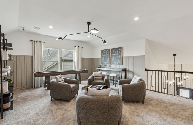 Bright and open loft perfect for various activities *Model representation | Image 16