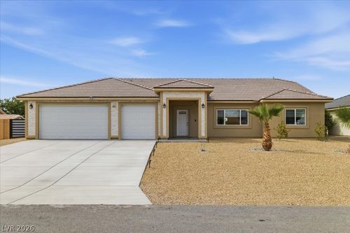 5411 Fernwood Ct, Pahrump, NV, 89061-7743 | Card Image