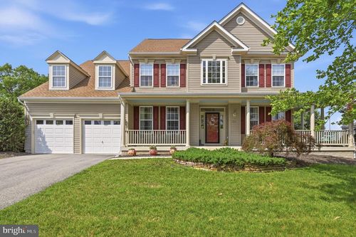 231 Rebecca Dr, WINCHESTER, VA, 22602-7623 | Card Image
