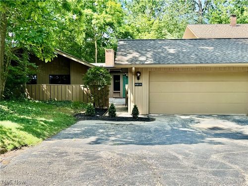 680-26 Fairington Dr, Aurora, OH, 44202-9147 | Card Image