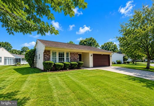 53 Deep Hollow Ln N, Columbus, NJ, 08022-1021 | Card Image