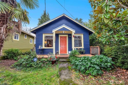 7779 10th Avenue Sw, Seattle, WA, 98106 | Card Image