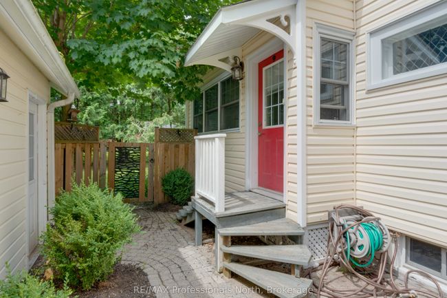 550 Wagner St, House other with 3 bedrooms, 3 bathrooms and 4 parking in Gravenhurst ON | Image 11