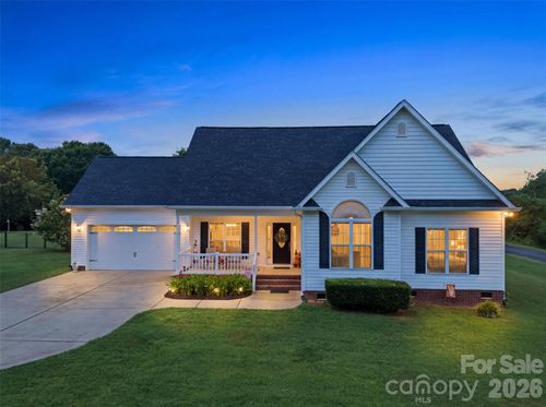 684 Pitts Rd, Catawba, SC, 29704-9782 | Card Image