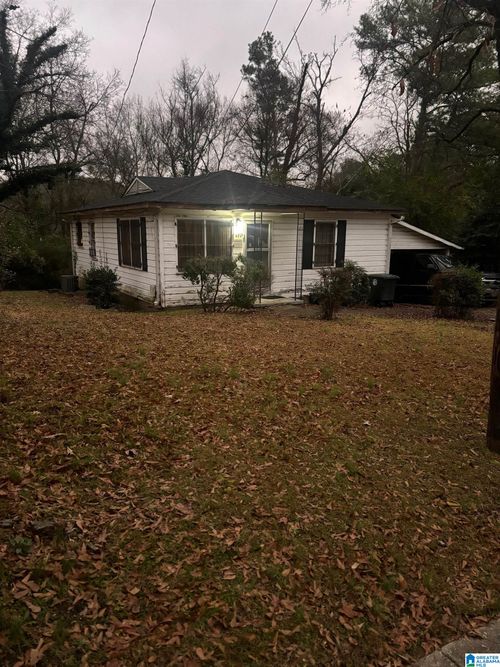 6829 Frankfort Ave, BIRMINGHAM, AL, 35212-1946 | Card Image