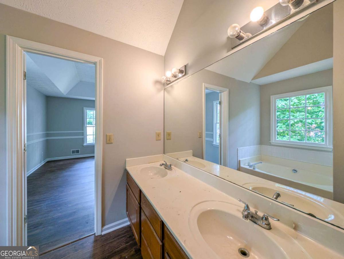 Residential in Lawrenceville 4