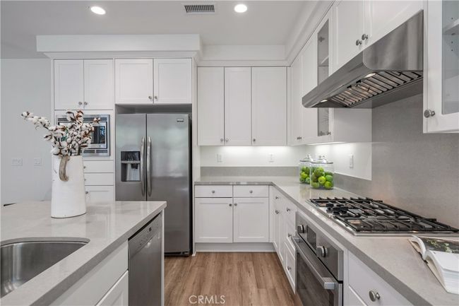 125 Annuals, Condo with 3 bedrooms, 3 bathrooms and 2 parking in Irvine CA | Image 11