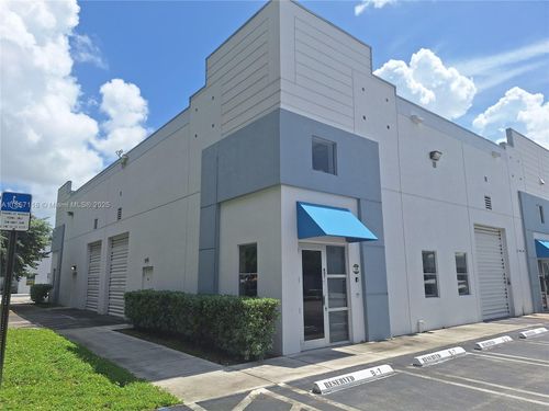 unit-b7-2375 Nw 70th Ave, MIAMI, FL, 33122-1809 | Card Image