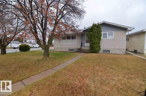 4505 57 Ave, Barrhead, AB, T7N1K2 | Card Image