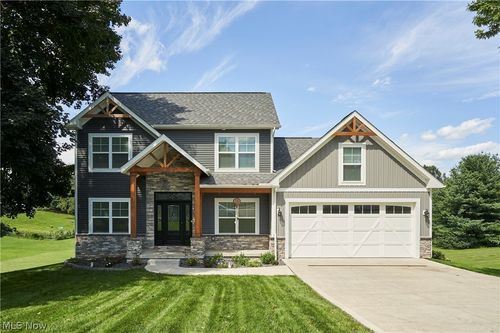 9233 Beatty St Nw, Massillon, OH, 44647-1211 | Card Image