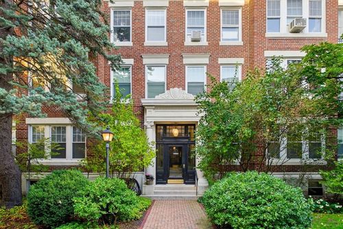 apt-5-10 Bradford Ter, Brookline, MA, 02446-6037 | Card Image