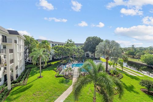 apt-402-1000 River Reach Dr, Fort Lauderdale, FL, 33315-1182 | Card Image