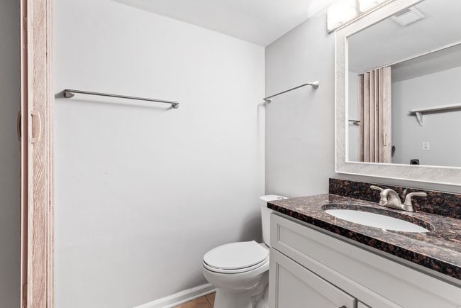 Lower level full bathroom | Image 22