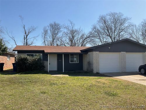 1565-1563 S 67th East Avenue, Tulsa, OK, 74112 | Card Image