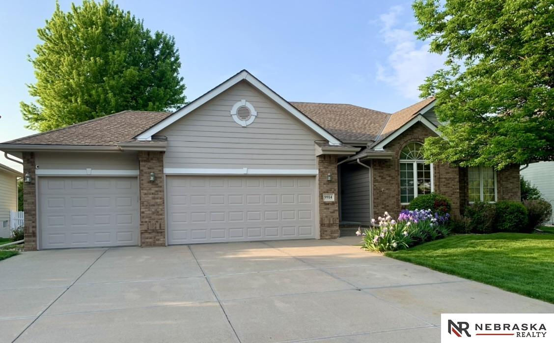 100th St, LA Vista, NE 68128