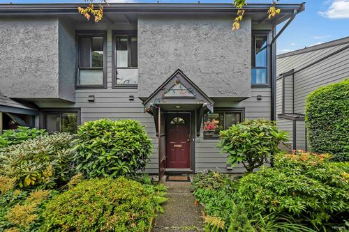 16-225 W 14th St, North Vancouver, BC, V7M1P4 | Card Image
