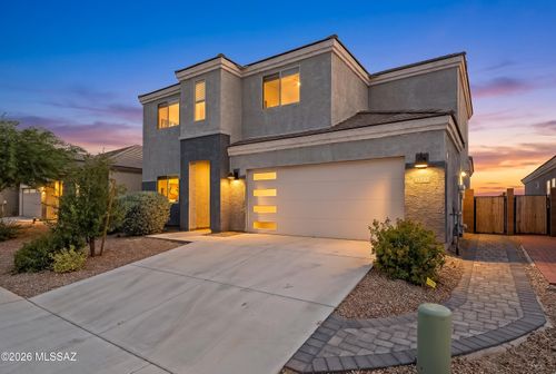 11132 S Weismann Dr, Vail, AZ, 85641-0586 | Card Image