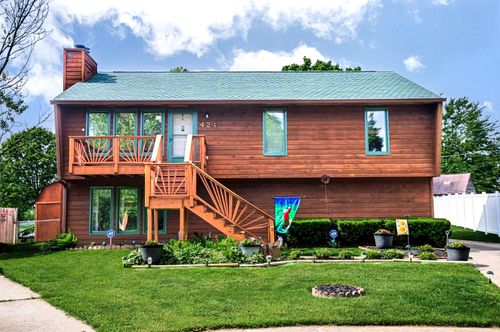 424 Woodcrest Pl, Lexington, KY, 40517-4320 | Card Image