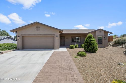 8077 E Dust Devil Dr, Prescott Valley, AZ, 86314-4236 | Card Image