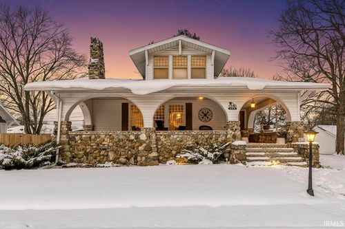 314 W Walnut St, Argos, IN, 46501-1027 | Card Image