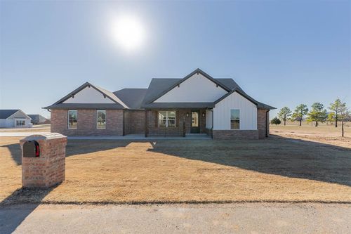 7812 Rebecca St, Stillwater, OK, 74075-1235 | Card Image