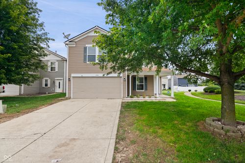 1364 Ellington Dr, Shelbyville, IN, 46176-8458 | Card Image