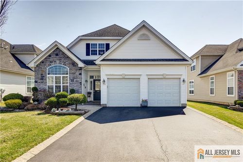 230 Diamond Spring Dr, Monroe, NJ, 08831-7922 | Card Image