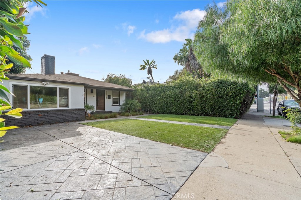 Land in Los Angeles 3