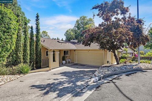 14 Saint Louis Ln, Pleasant Hill, CA, 94523-1139 | Card Image