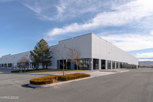 2275 Newlands Dr E, Fernley, NV, 89408-8908 | Card Image