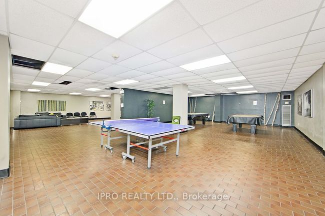 1002 - 1320 Mississauga Valley Blvd, Condo with 3 bedrooms, 2 bathrooms and 2 parking in Mississauga ON | Image 27