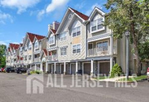 273-273 Prestwick Way, Edison, NJ, 08820-4627 | Card Image
