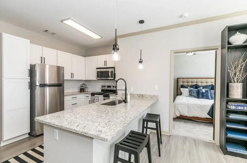 1325-1000 Ashwood Parkways, Dunwoody, GA, 30338 | Card Image