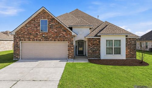14264 Impala Run Ct, Denham Springs, LA, 70726-6994 | Card Image
